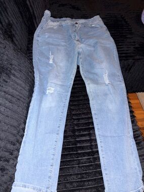 SHEIN Light Blue Skinny Distressed Jeans